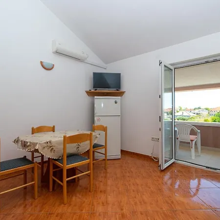 Family Friendly With A Swimming Pool Nin, Zadar - 18821 Apartment *