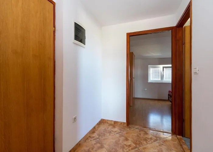 Family-friendly With Swimming Pool Nin, Zadar - 18821 דירה נין