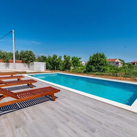 Family-friendly With Swimming Pool Nin, Zadar - 18821 *