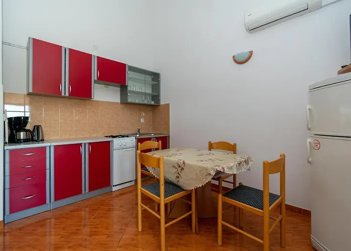 Апартаменты Family-friendly With Swimming Pool Nin, Zadar - 18821 *