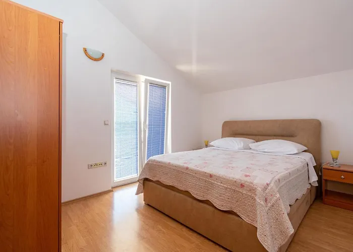 Апартаменты Family-friendly With Swimming Pool Nin, Zadar - 18821