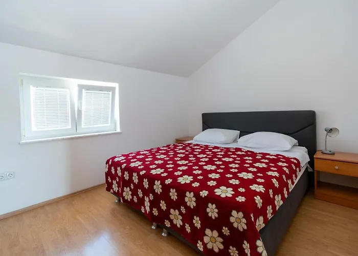 Family-friendly With Swimming Pool Nin, Zadar - 18821 Nin