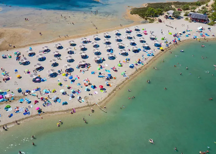 Family-friendly With Swimming Pool Nin, Zadar - 18821 Nin