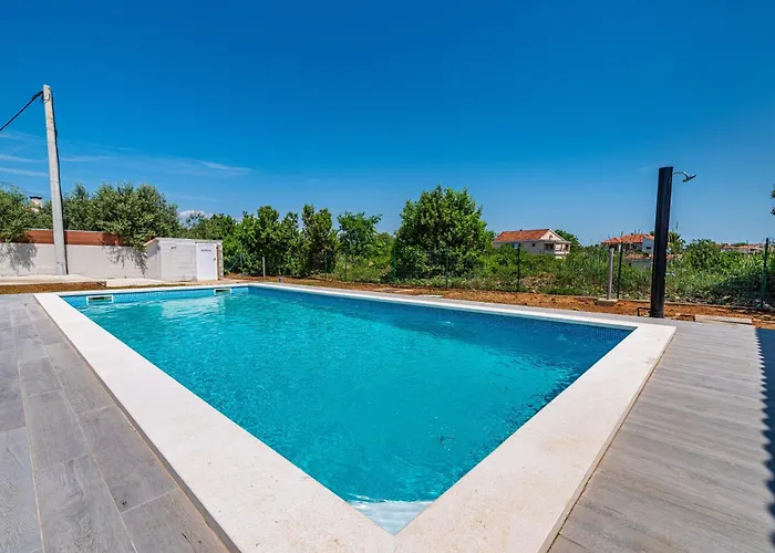 Family-friendly With Swimming Pool Nin, Zadar - 18821 Апартаменты Нин